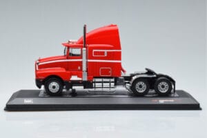 Kenworth T600 Rdeč IXO 1:43 TR109 Kovina – slika 3 od 6