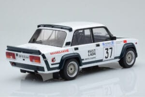 Lada 2105 VFTS #37 H. Ohu Rally Acropolis 1983 IXO 1:18 18RMC145 Kovina – slika 2 od 6