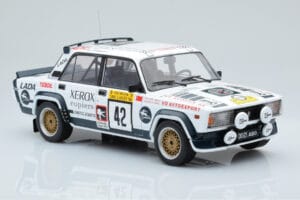 Lada 2105 VFTS #42 S. Brundza Rally 1000 Lakes 1984 IXO 1:18 18RMC146 Kovina – slika 4 od 6