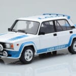 Lada 2105 VFTS Bela IXO 1:18
