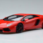 Lamborghini Aventador LP700-4 Andromeda Rdeča AUTOart 1:18