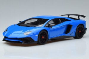 Lamborghini Aventador LP750-4 SV Modra AUTOart 1:18 74559 Kompozit