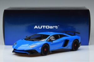 Lamborghini Aventador LP750-4 SV Modra AUTOart 1:18 74559 Kompozit – slika 8 od 8