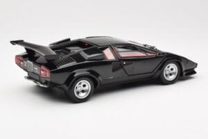 Lamborghini Countach LP 5000 Quattrovalvole Črn Kyosho 1:18 08320BK Kovina – slika 3 od 8