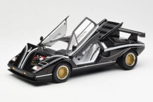 Lamborghini Countach LP 500R Črn Kyosho 1:18 08320C Kovina – slika 2 od 8