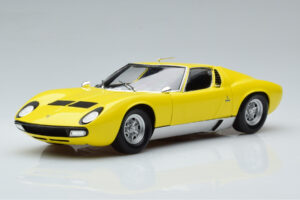 Lamborghini Miura SV Rumen Kyosho 1:18