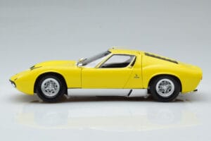 Lamborghini Miura SV Rumen Kyosho 1:18 08317Y Kovina – slika 5 od 11