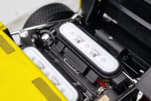 Lamborghini Miura SV Rumen Kyosho 1:18 08317Y Kovina – slika 9 od 11