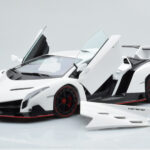Lamborghini Veneno Bela AUTOart 1:18 - image 2 of 8