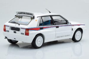 Lancia Delta HF Integrale 6 Bel Kyosho 1:18 08344E Kovina – slika 4 od 8