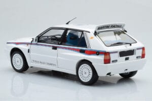 Lancia Delta HF Integrale 6 Bel Kyosho 1:18 08344E Kovina – slika 7 od 8