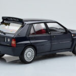 Lancia Delta HF Integrale Club Italia Moder Kyosho 1:18 - image 4 of 8