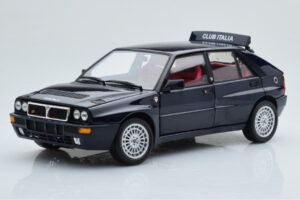 Lancia Delta HF Integrale Club Italia Moder Kyosho 1:18