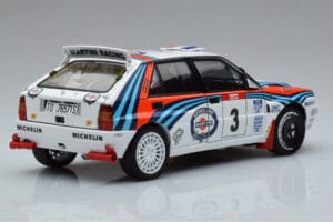 Lancia Delta HF Integrale Evoluzione #3 D. Auriol / B. Occelli Tour de Corse 1992 Kyosho 1:18 08348H Kovina – slika 3 od 9