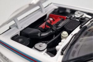 Lancia Delta HF Integrale Evoluzione Test Car Kyosho 1:18 08348G Kovina – slika 8 od 9