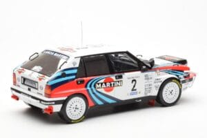 Lancia Delta Integrale 16V #2 M. Biasion / T. Siviero Rally Safari 1990 IXO 1:18 18RMC139A Kovina – slika 2 od 6