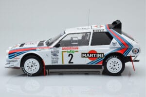 Lancia Delta S4 #2 M. Alen / I. Kivimaki Rally San Remo 1986 IXO 1:18 18RMC130A Kovina – slika 3 od 6