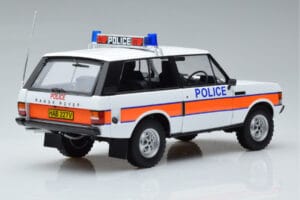 Land Rover Range Rover Policija Almost Real 1:18 810115 Kovina – slika 3 od 9