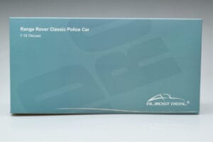 Land Rover Range Rover Policija Almost Real 1:18 810115 Kovina – slika 7 od 9