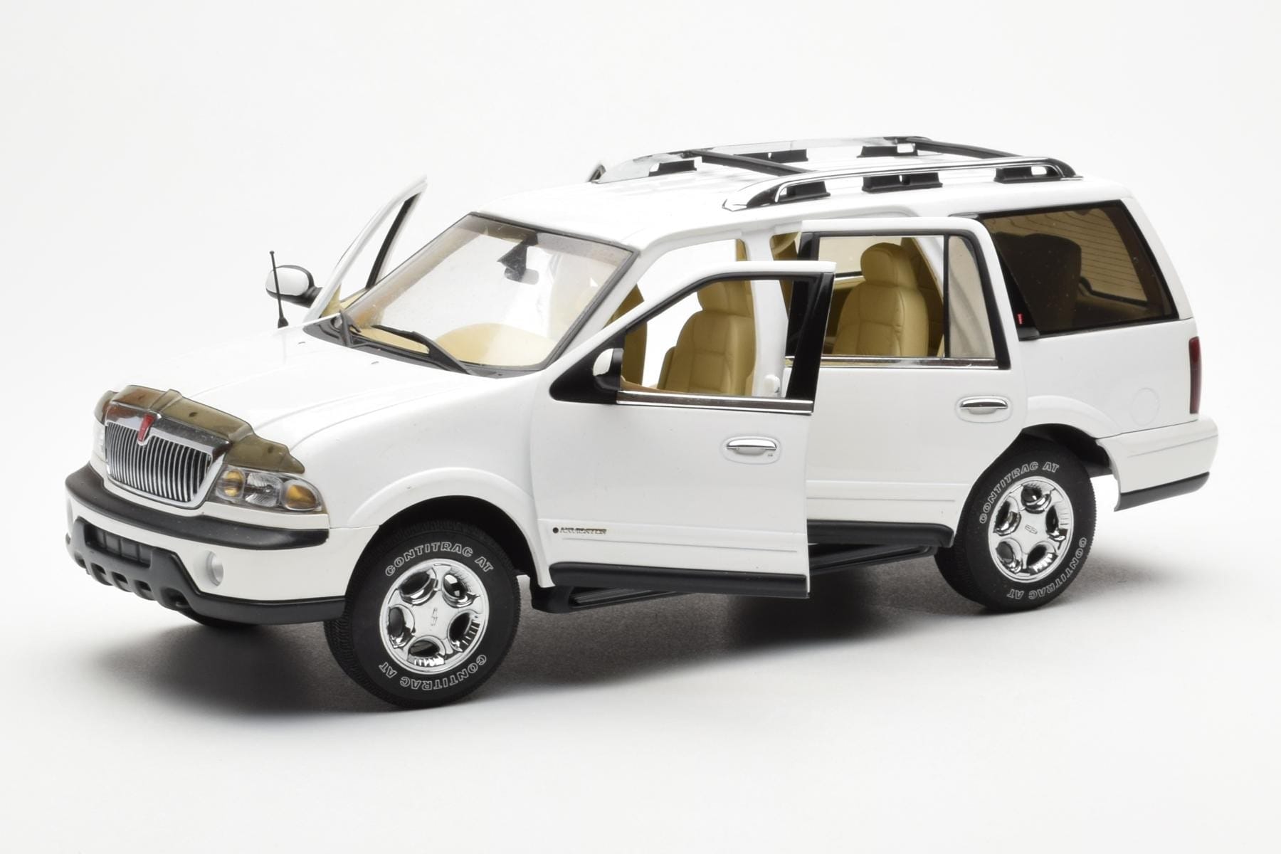 Lincoln Navigator Bel AUTOart 1:18 72761 Kovina – slika 2 od 8