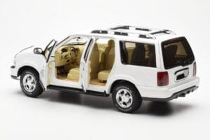 Lincoln Navigator Bel AUTOart 1:18 72761 Kovina – slika 5 od 8