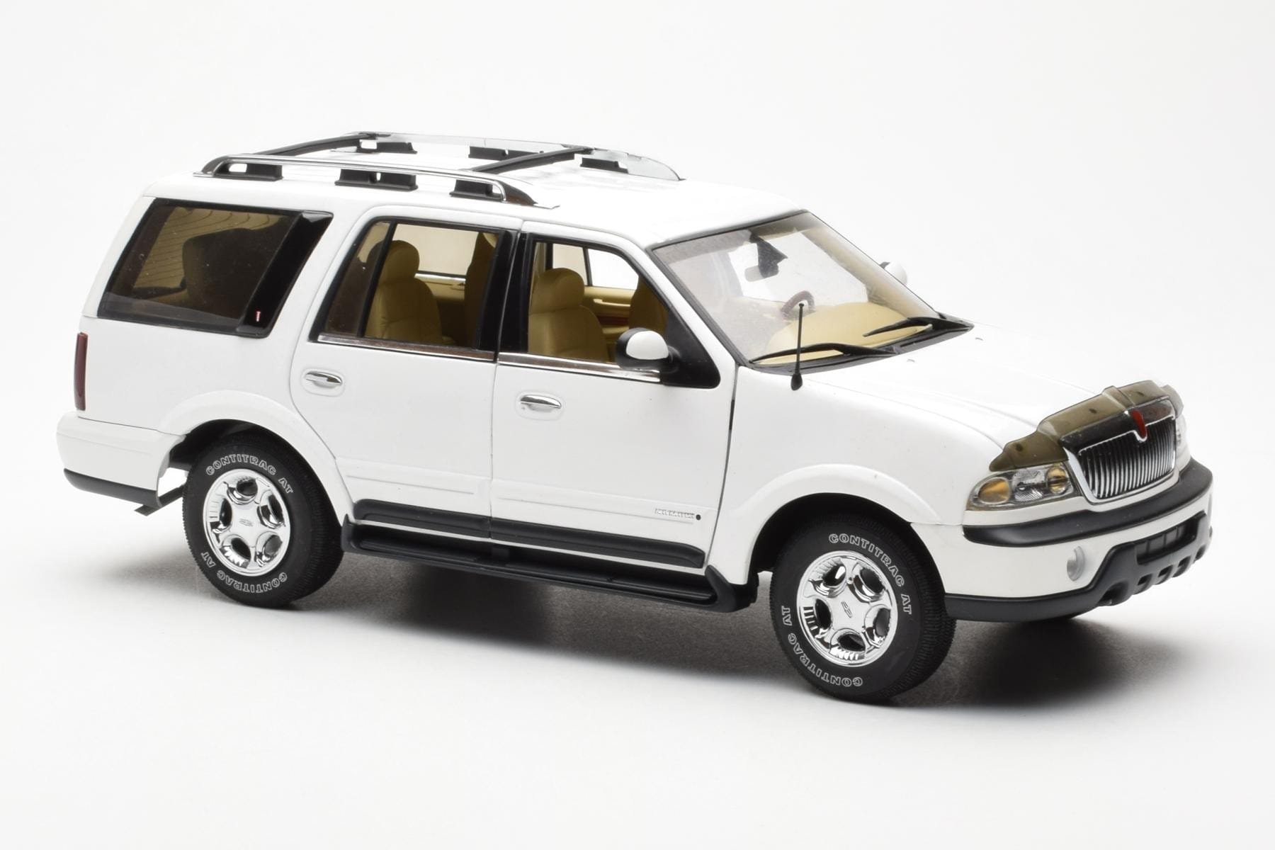 Lincoln Navigator Bel AUTOart 1:18 72761 Kovina – slika 6 od 8