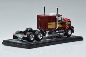 Marmon CHDT Rdeče-Zlat IXO 1:43 TR157 Kovina – slika 2 od 6