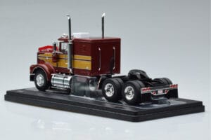 Marmon CHDT Rdeče-Zlat IXO 1:43 TR157 Kovina – slika 5 od 6