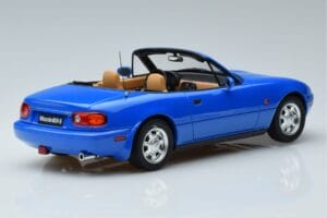 Mazda MX-5 NA Modra Otto 1:18 OT934 Smola – slika 2 od 6
