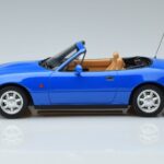 Mazda MX-5 NA Modra Otto 1:18 OT934 Smola - image 3 of 6