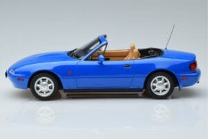 Mazda MX-5 NA Modra Otto 1:18 OT934 Smola – slika 3 od 6