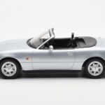 Mazda MX-5 NA Srebrna Norev 1:18 - image 3 of 7