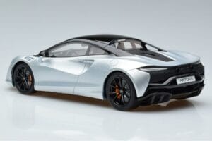 McLaren Artura Srebrna GT Spirit 1:18 GT873 Smola – slika 5 od 6