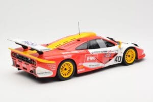 McLaren F1 GTR #40 J. O'Rourke / M. Sugden / P. Auberlein EMI 24 Hours of Le Mans 1996 UT Models 1:18 39820 Kovina – slika 2 od 6