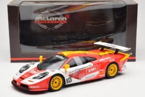 McLaren F1 GTR #40 J. O'Rourke / M. Sugden / P. Auberlein EMI 24 Hours of Le Mans 1996 UT Models 1:18 39820 Kovina – slika 6 od 6