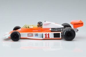 McLaren M23 #11 J. Hunt F1 World Champion 1976 MCG 1:18 MCG18612F Kovina – slika 3 od 6