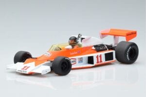 McLaren M23 #11 J. Hunt F1 World Champion 1976 MCG 1:18 MCG18612F Kovina