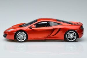 McLaren MP4-12C S Figurico Stig Top Gear Minichamps 1:18 519101330 Kovina – slika 4 od 7