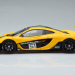 McLaren P1 GTR Rumena Z Zelenimi Progami AUTOart 1:18 - image 4 of 7