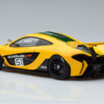 McLaren P1 GTR Rumena Z Zelenimi Progami AUTOart 1:18 - image 6 of 7