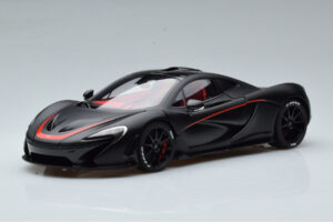 McLaren P1 Mat Črna AUTOart 1:18
