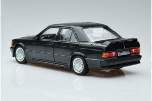 Mercedes 190 E 2.3-16 Cosworth W201 Norev 1:18 183830 Kovina – slika 6 od 7