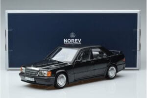 Mercedes 190 E 2.3-16 Cosworth W201 Norev 1:18 183830 Kovina – slika 7 od 7
