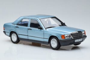 Mercedes 190E W201 Svetlo Modra Norev 1:18 183828 Kovina – slika 5 od 7