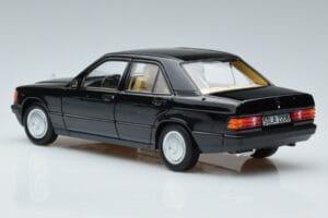 Mercedes 190 E W201 Omejena Izdaja Norev 1:18 183823 Kovina – slika 7 od 10