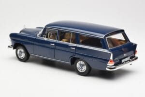 Mercedes 200 Universal W115 Modra Norev 1:18 183599 Kovina – slika 7 od 8