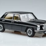 Mercedes 200 W115 Omejena Izdaja Norev 1:18 183775 Kovina - image 6 of 8