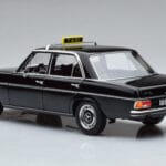 Mercedes 200 W115 Taxi Norev 1:18 183776 Kovina - image 6 of 7