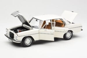 Mercedes 200 W115 Bel Norev 1:18 183770 Kovina – slika 2 od 8