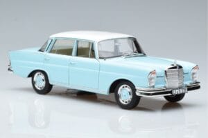 Mercedes 220 S W111 Moder Norev 1:18 183920 Kovina – slika 5 od 7